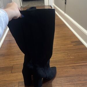 Elegant Black Women's Knee High 2 1/2 inch Boots